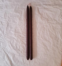 Carregar imagem no visualizador da galeria, Par de Velas bastão As Rainhas