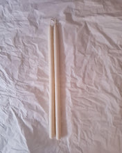 Carregar imagem no visualizador da galeria, Par de Velas bastão As Rainhas