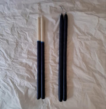 Carregar imagem no visualizador da galeria, Par de Velas bastão 'Rainhas Pintadas"