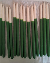 Carregar imagem no visualizador da galeria, Par de Velas bastão 'Rainhas Pintadas"