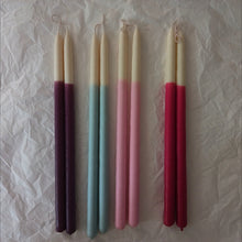 Carregar imagem no visualizador da galeria, Par de Velas bastão 'Rainhas Pintadas"