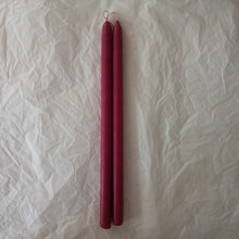 Carregar imagem no visualizador da galeria, Par de Velas bastão As Rainhas